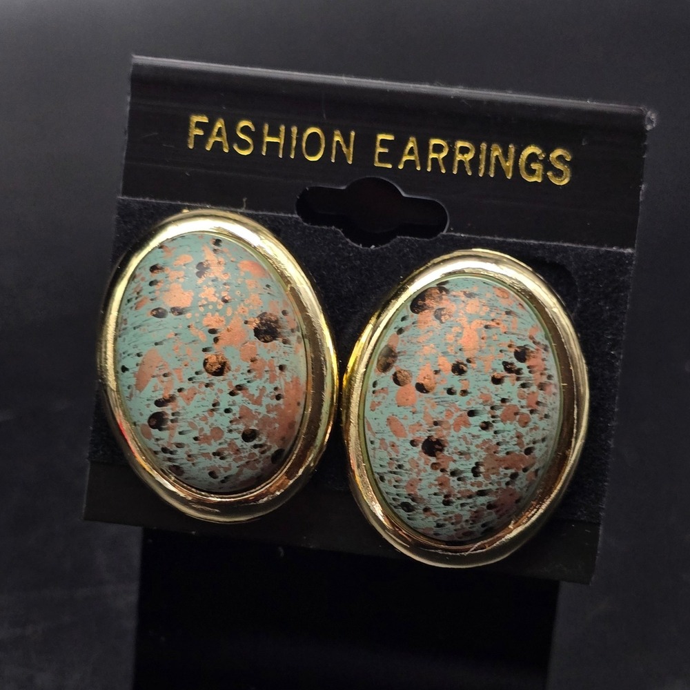 Robin's Egg Speckle Earrings Large Oval Pierced Vintage 1980s NOS NWT Spring